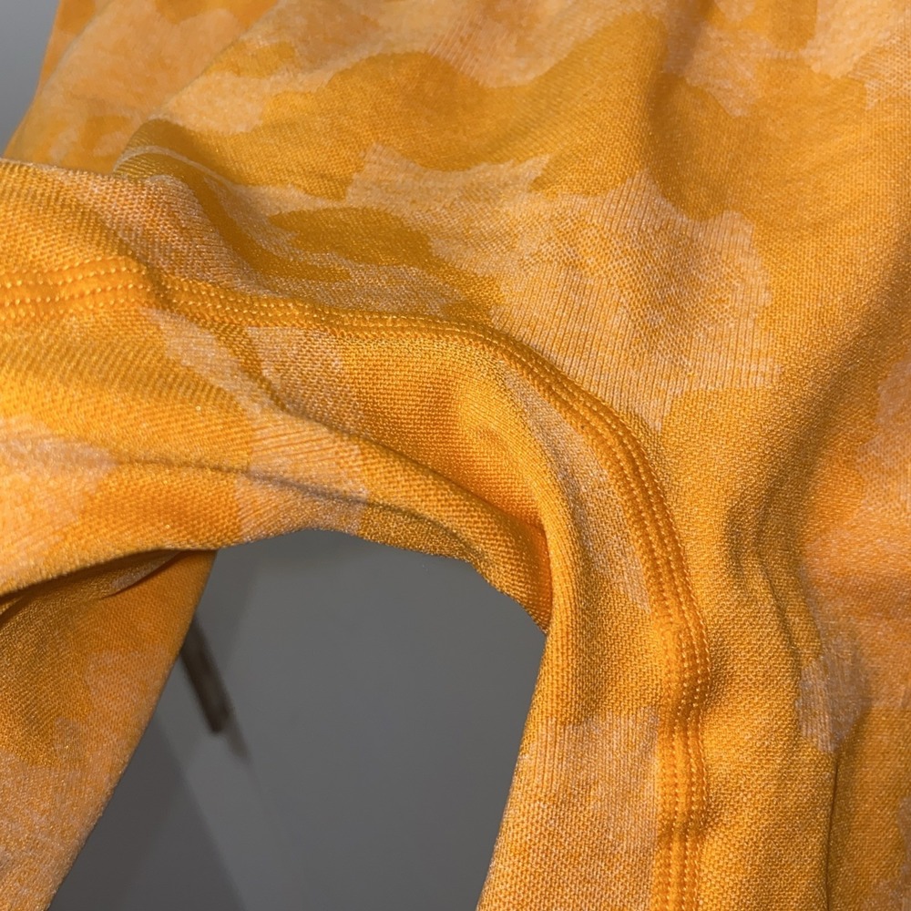 Gym Wolf Rare Orange Contour Camo Seamless Athletic Biker Shorts - Picture 7 of 7